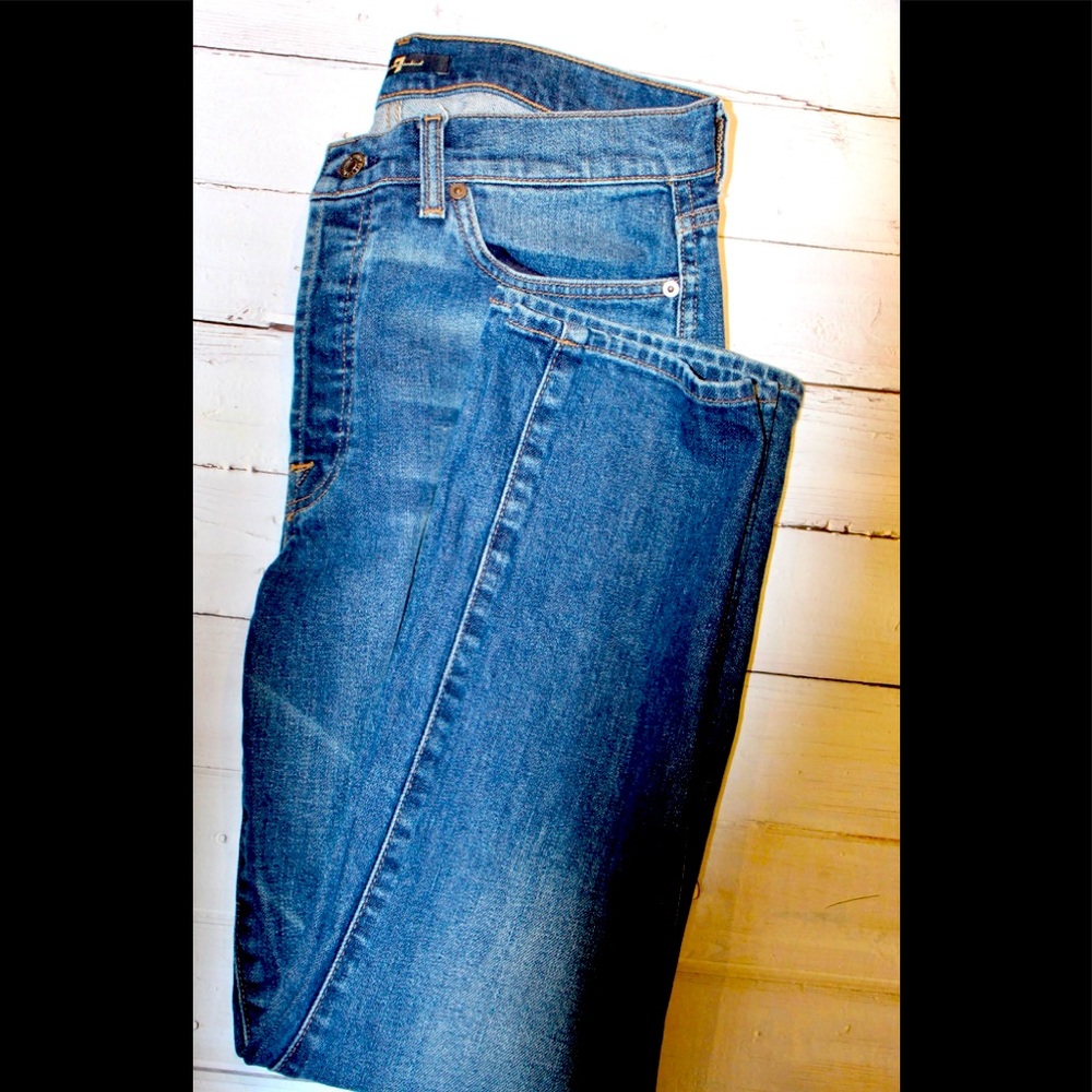 7 For All Mankind Edie Cropped Jeans (Like new)